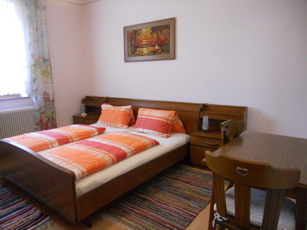 Ferienwohnung Gerti Kalt Lieserhofen Exterior photo